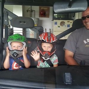 Meet your Posher, Jason